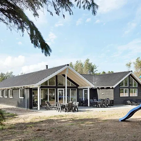 19 Person Holiday In Nex * Snogebæk