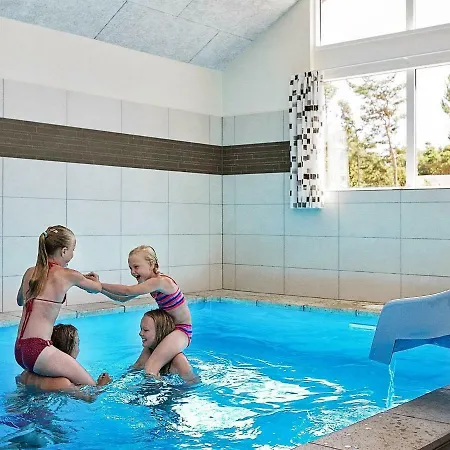 펜션 19 Person Holiday In Nex Snogebæk